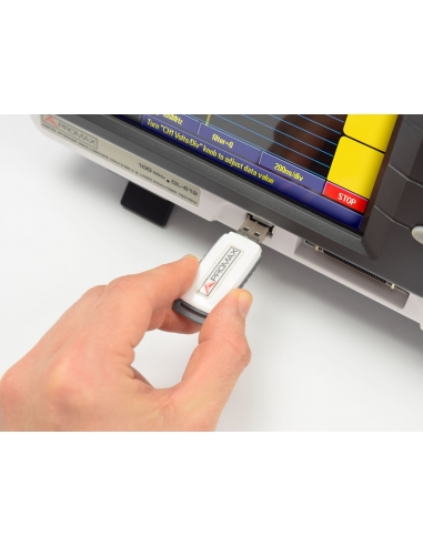 Osciloscópio + analisador lógico PROMAX / ADAJUSA