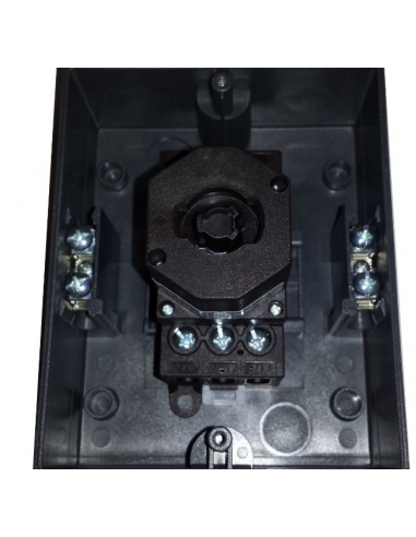 Box with three-phase switch 25A yellow-red control